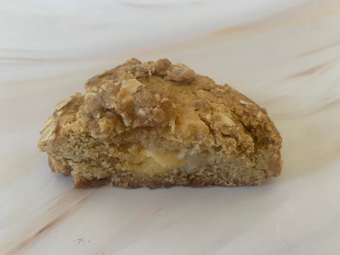 Apple Custard Crumble Gourmet Cookies – 6 Pack