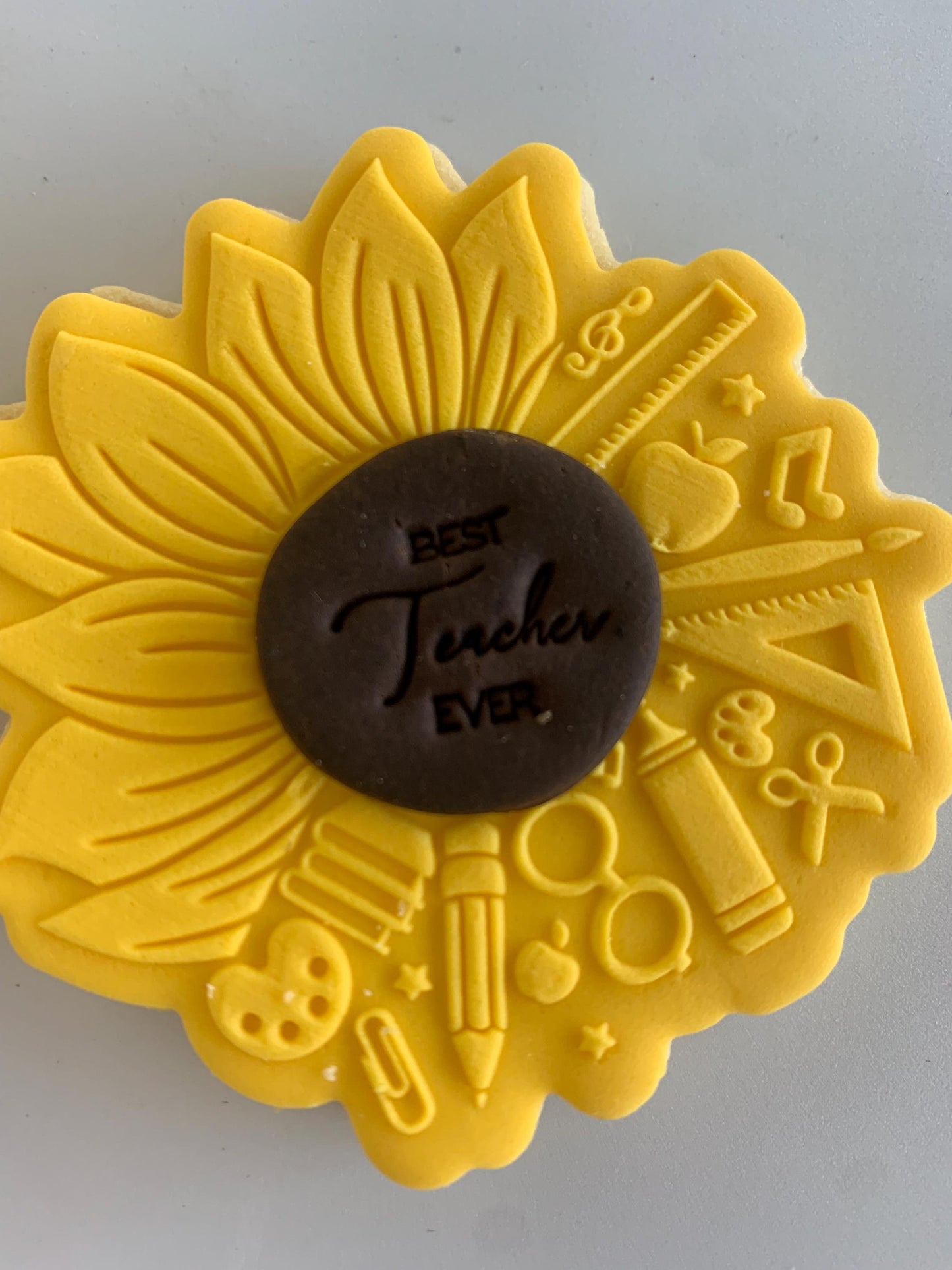 Teacher appreciation sunflower cookie
