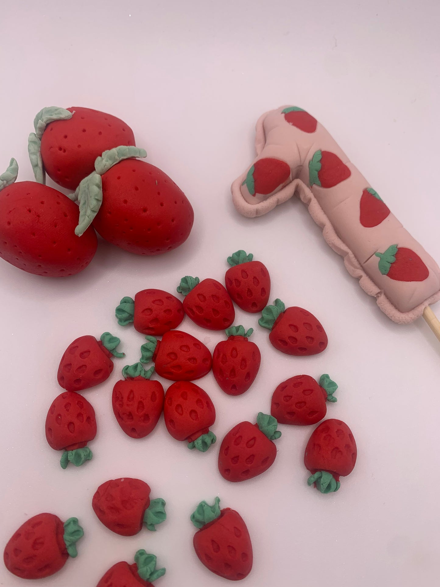 Sweet one cake decorating set